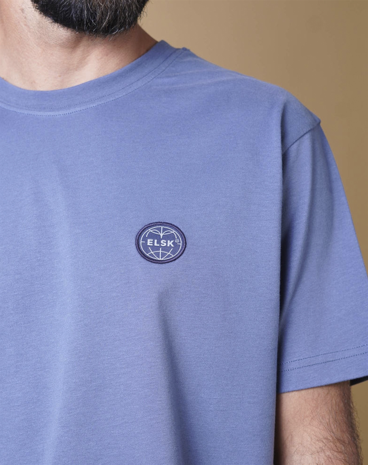 Elsk - Globe Brushed T-Shirt - Vintage Blue